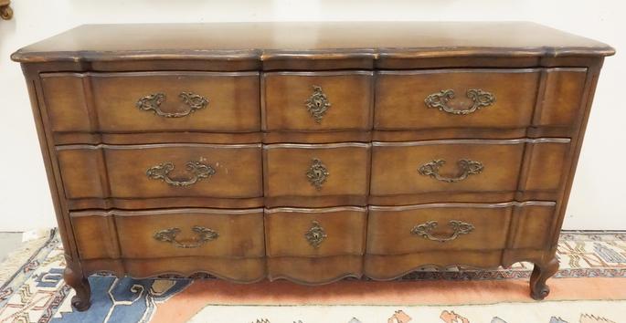 JOHN STUART 9 DRAWER DRESSER: JOHN STUART NINE DRAWER DRESSER W/ SERPENTINE FRONT & ORNATE BRASS HARDWARE