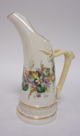 HP WORCESTER PITCHER: HAND PAINTED ROYAL WORCESTER PITCHER W/ HORN FORM HANDLE, 7 3/4 IN H