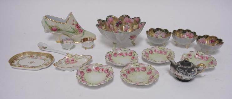 16 PC PORCELAIN LOT: 16 PIECE PORCELAIN LOT, INCLUDES LIMOGES & NIPPON, DRAGON WEAR MINI TEAPOT HAS A CHIP ON THE FITTER RIM