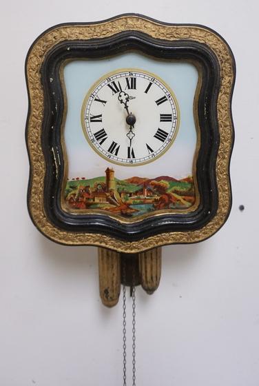 GERMAN WALL CLOCK W/ REVERSE PAINTED GLASS: GERMAN WALL CLOCK W/ REVERSE PAINTED GLASS