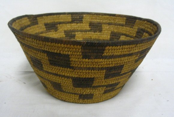 SOUTHWEST AMERICAN INDIAN DECORATED BASKET; 10 IN 