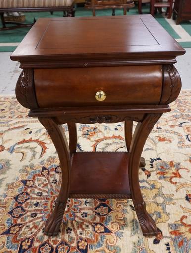 MAHOGANY 1 DRAWER STAND (1 of 2)
