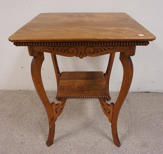 VICTORIAN LAMP TABLE (1 of 2)