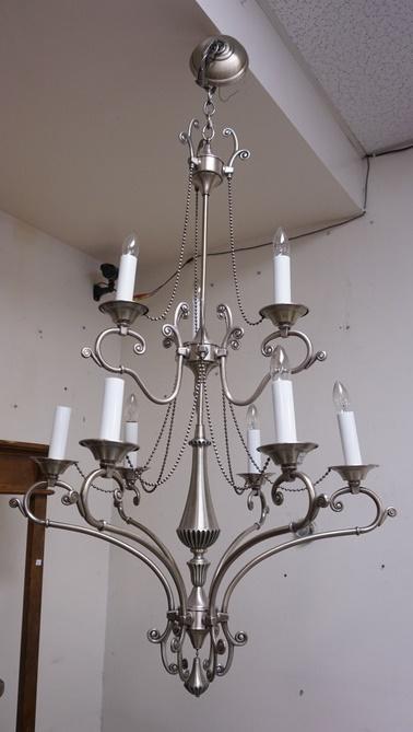 BALDWIN CHANDELIER (1 of 2)