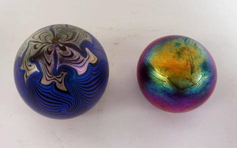 STUDIO ART GLASS PAPERWEIGHTS (1 of 6)
