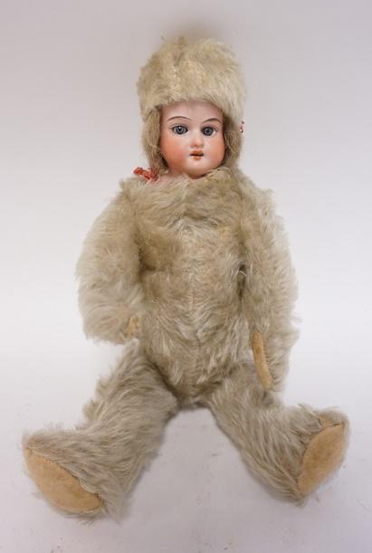 ANTIQUE BISQUE HEAD DOLL (1 of 3)