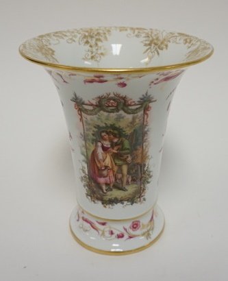 MEISSEN TRUMPET VASE (1 of 6)