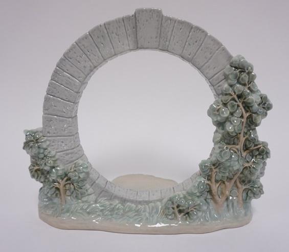 LLADRO BERMUDA MOON GATE (1 of 2)