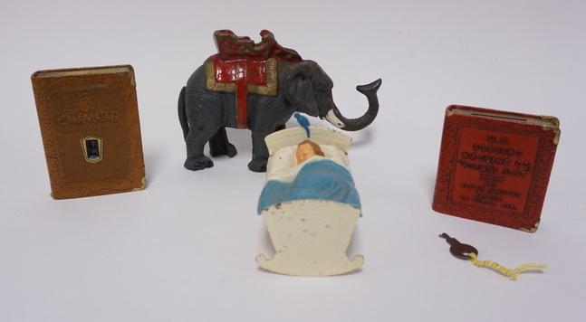 LOT OF VINTAGE BANKS (1 of 2)