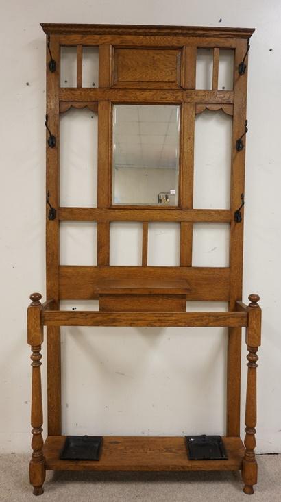 OAK HALL RACK (1 of 2)