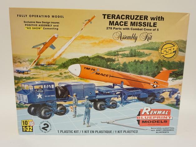 REVELL RENWALL MODEL (1 of 1)