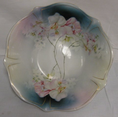 DECORATED BAVARIAN BERRY BOWL; 10 1/8 IN