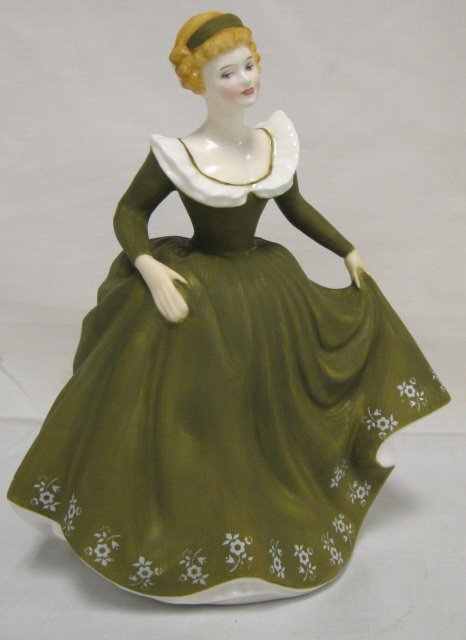 ROYAL DOULTON FIGURE, *GERALDINE*, 1971; 7 1/4 IN