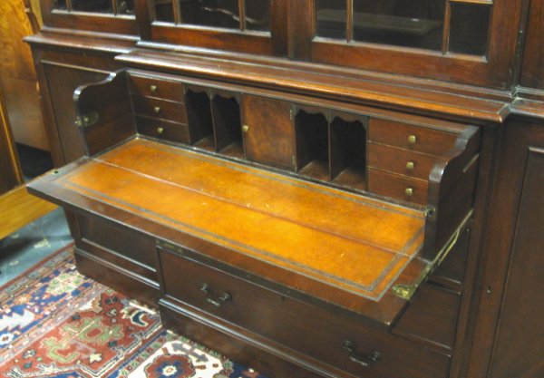 STIEHL MAHOGANY BREAKFRONT SECRETARY; HAS LEATHER - 4