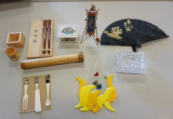 LOT BOXES, FAN, & KALEIDOSCOPE (1 of 1)