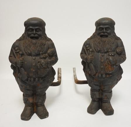 PR OF CAST IRON SANTA CLAUS ANDIRONS (1 of 2)