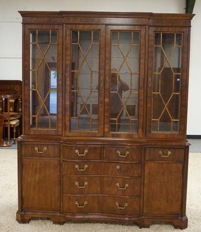 THOMASVILLE 2 PC BREAKFRONT (1 of 3)