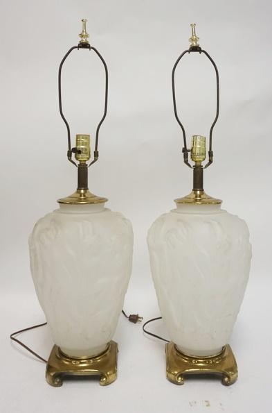 PR DANCING NUDES FROSTED GLASS LAMPS (1 of 2)