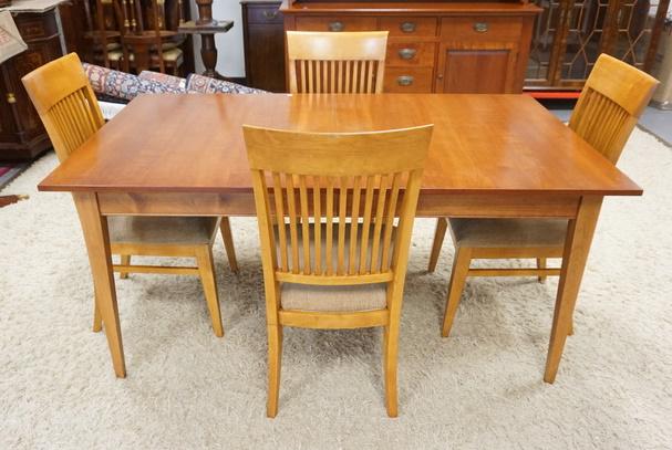 ETHAN ALLEN CHERRY DINING TABLE W/ 4 CHIARS (1 of 4)