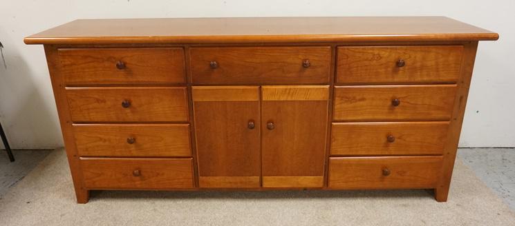 THOMASVILLE CHEST OF DRAWERS: THOMASVILLE CHEST OF DRAWERS. HAS 9 DRAWERS ANND 2 DOORS WITH INTERIOR DRAWERS. 74 IN WIDE