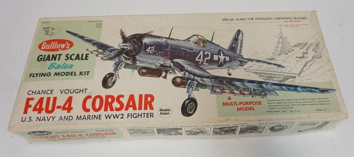 GUILLOWS COURSE AIR FIGHTER BALSA WOOD FLYING MODEL KIT (1 of 4)