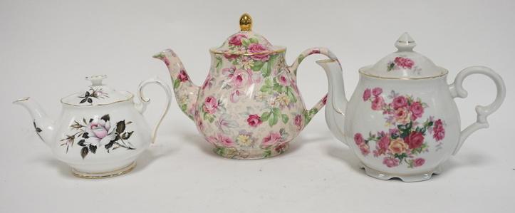 GRP OF 3 TEAPOTS W/ ROSES (1 of 4)