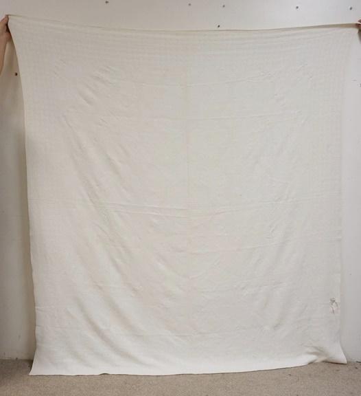 3 ANTIQUE BED COVERS (1 of 9)