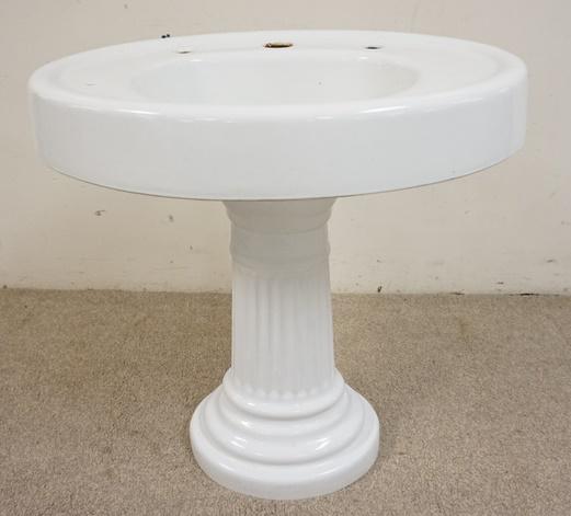 ANTIQUE ENAMELED PEDESTAL SINK: ANTIQUE ENAMELED PEDESTAL SINK, 27 IN W, 31 IN H
