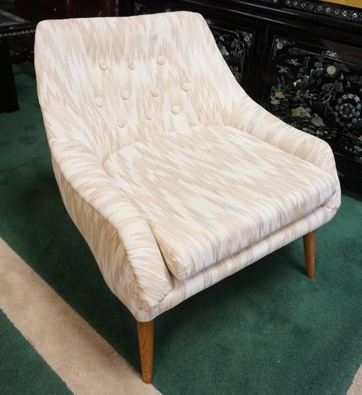 MCM ARM CHAIR (1 of 1)