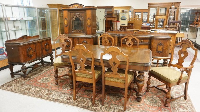 ANTIQUE ART DECO 10 PC WALNUT DINING ROOM SET (1 of 7)