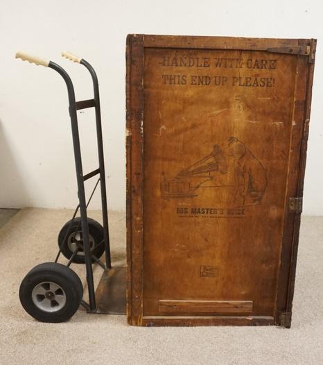 VICTROLA FLOOR MODEL WOODEN SHIPPING CRATE (1 of 6)