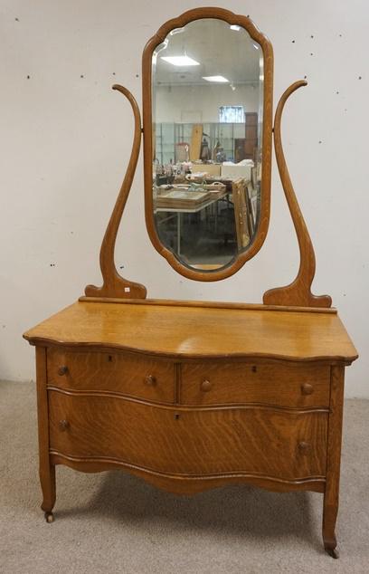 OAK PRINCESS DRESSER WITH BEVELED MIRROR (1 of 1)