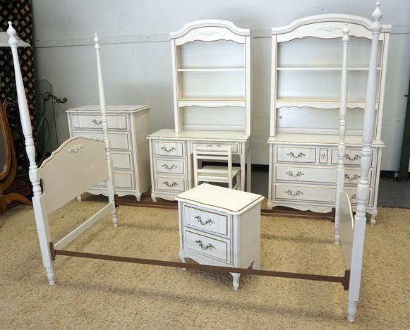 LEA 5 PIECE CHILDS BEDROOM SET (1 of 4)