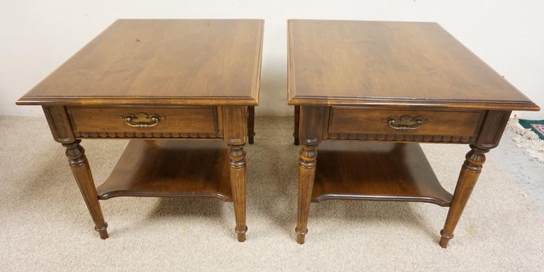 PAIR OF ETHAN ALLEN ONE DRW END TABLES (1 of 2)