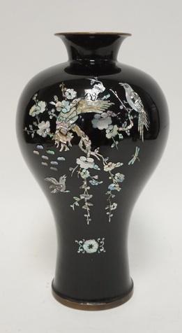 ASIAN BRASS BLACK  LACQUER VASE W/ MOP INLAY (1 of 2)