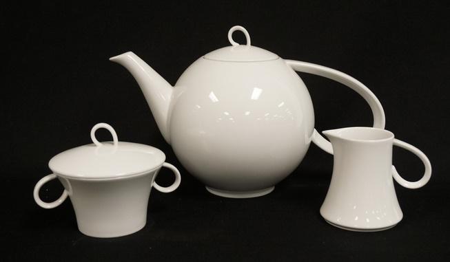 KPM PORCELAIN 3 PC TEA SET (1 of 3)