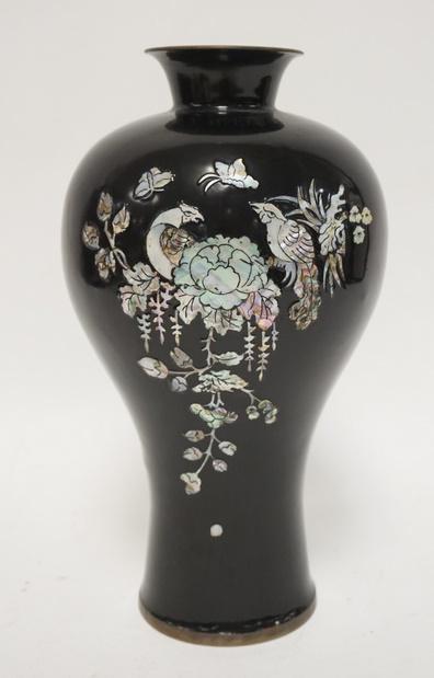 BLACK LACQUER & MOP BRASS INLAY VASE (1 of 1)