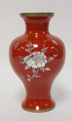 ASIAN RED LACQUER W/ MOP INLAY BRASS VASE (1 of 2)