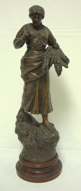 FIGURAL METAL LAMP BASE W/SEPARATE WOODEN BOTTOM;