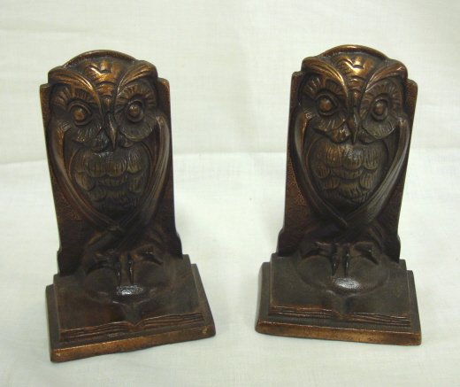 PR OF *BRONZMET* 1924 OWL BOOKENDS; 5 1/2 IN H