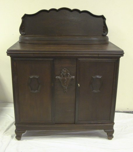 GERMAN ARTS & CRAFTS 2 DR CABINET; HAS INTERIOR S
