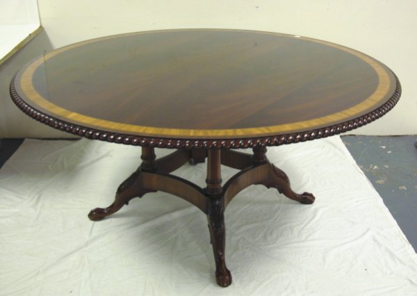 BALL & CLAW FOOT ROUND BANDED MAHOGANY DINING TAB