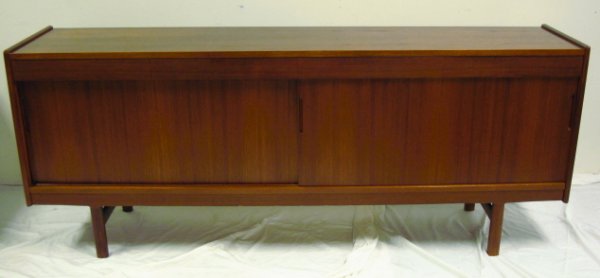 WESTNOFA, NORWAY MID-CENTURY MODERN SIDEBOARD; HA