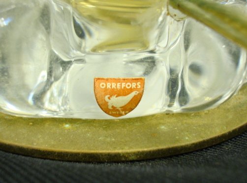 ORREFORS CRYSTAL TABLE LAMP; HAS 2 CHIPS IN THE P - 2