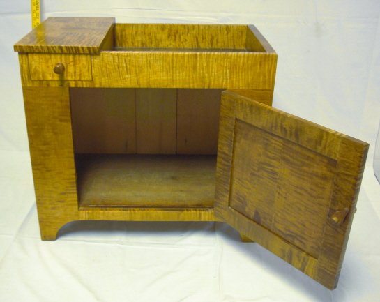 TIGER MAPLE MINIATURE DRY SINK BY WAYNE TIMPSON,  - 2