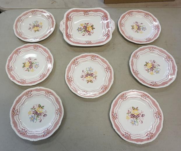 RIDGEWAYS *RUTLAND* CAKE SET, 8 PC (1 of 2)