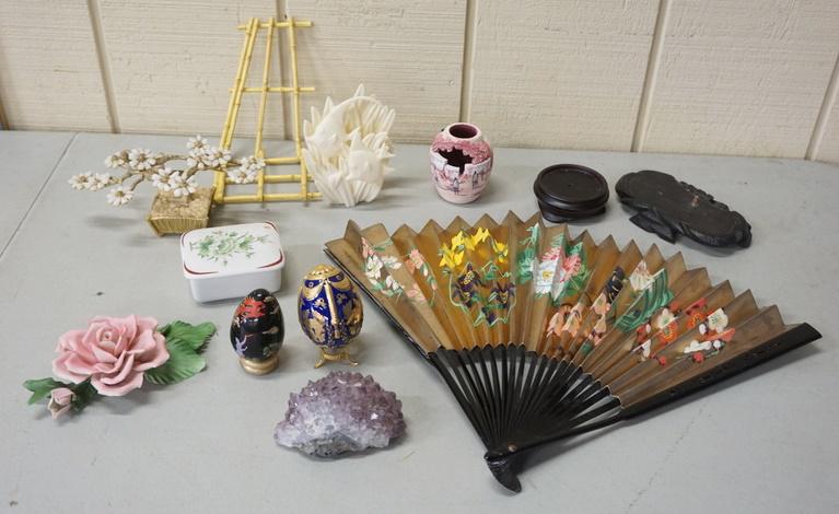 LOT W/CHINA, DECORATIVE EGGS, ETC (1 of 2)
