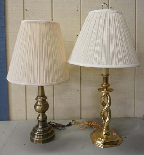 2 LAMPS (1 of 1)