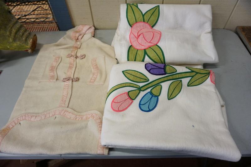 LINEN LOT: LINEN LOT
