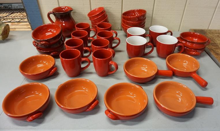 LOT OF COOKWARE & MUGS (1 of 2)